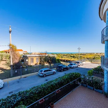 Lägenhet Charming Ortona - Private Parking! Miglianico